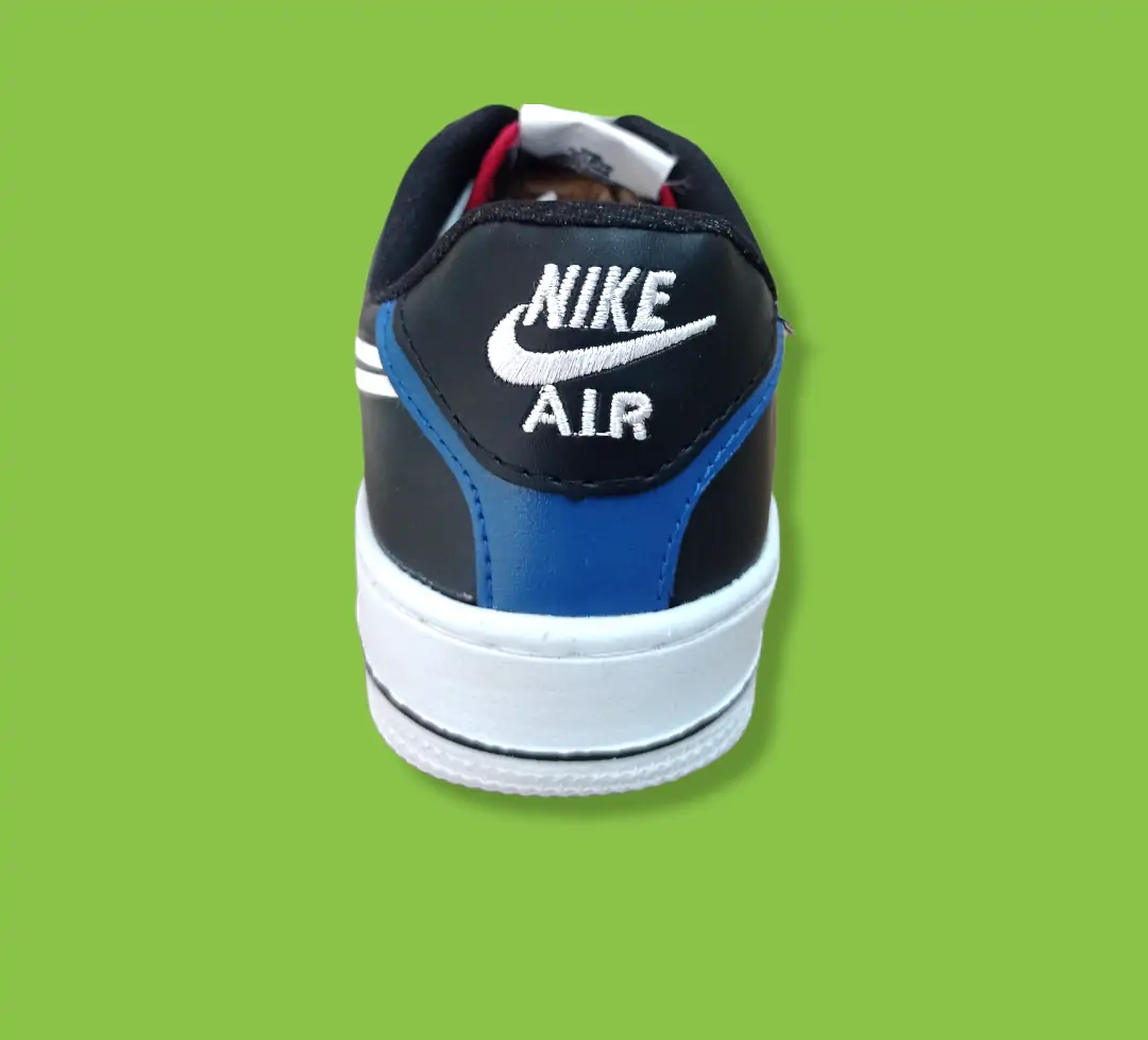 Nike Air, color azul y negro  4