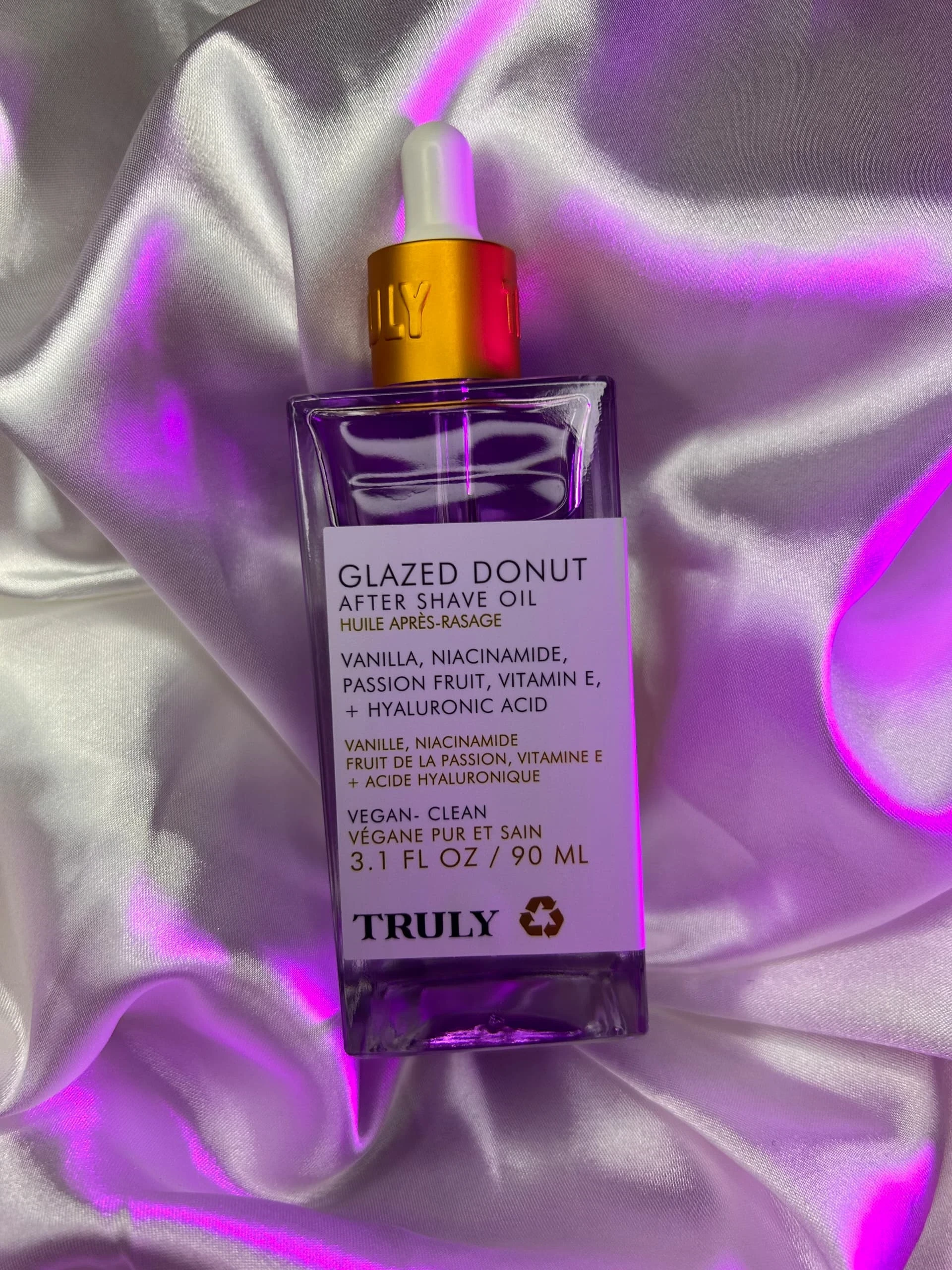 Truly 🍩 Glazed Donut – Aceite corporal iluminador 90ml