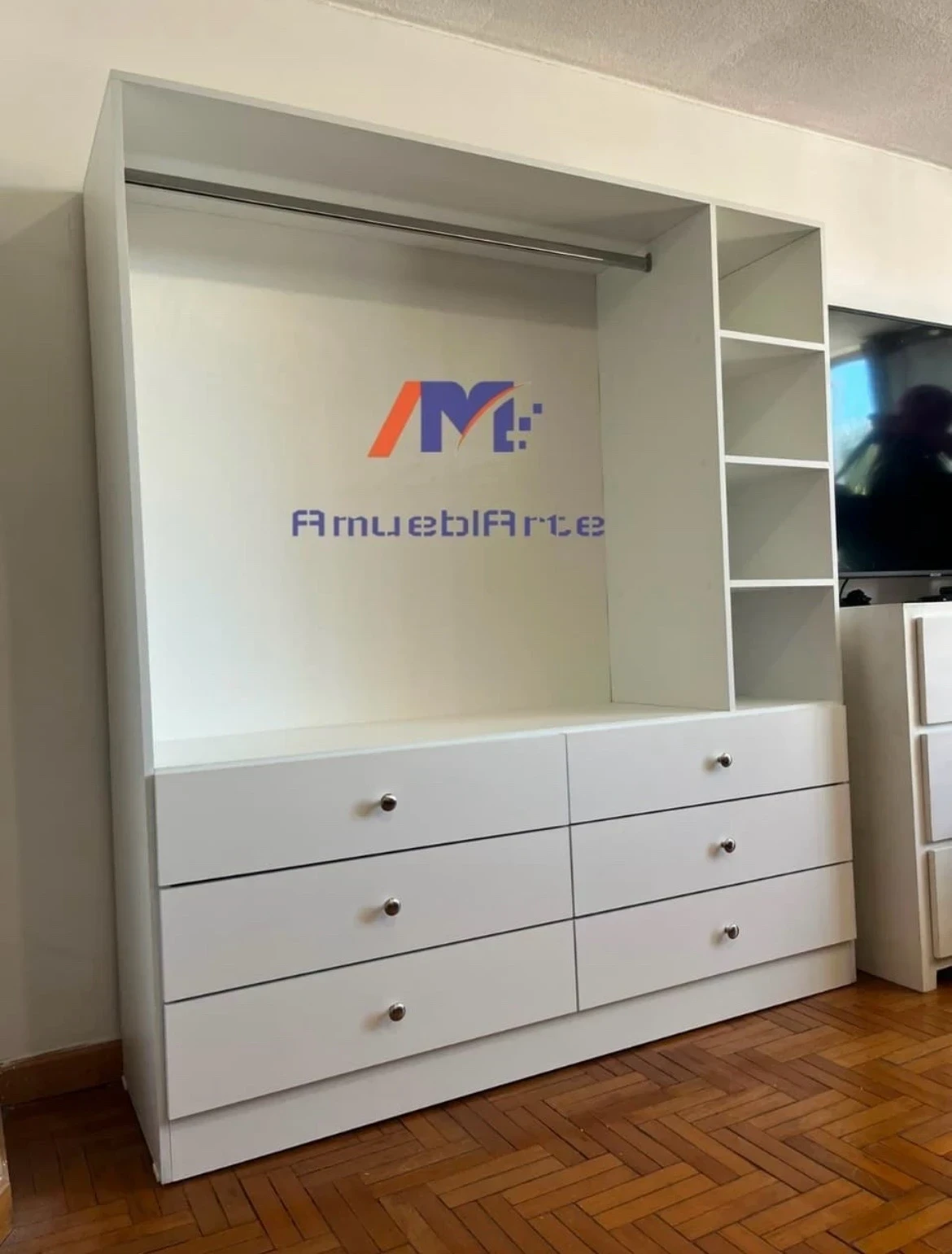 Armario Bucarest