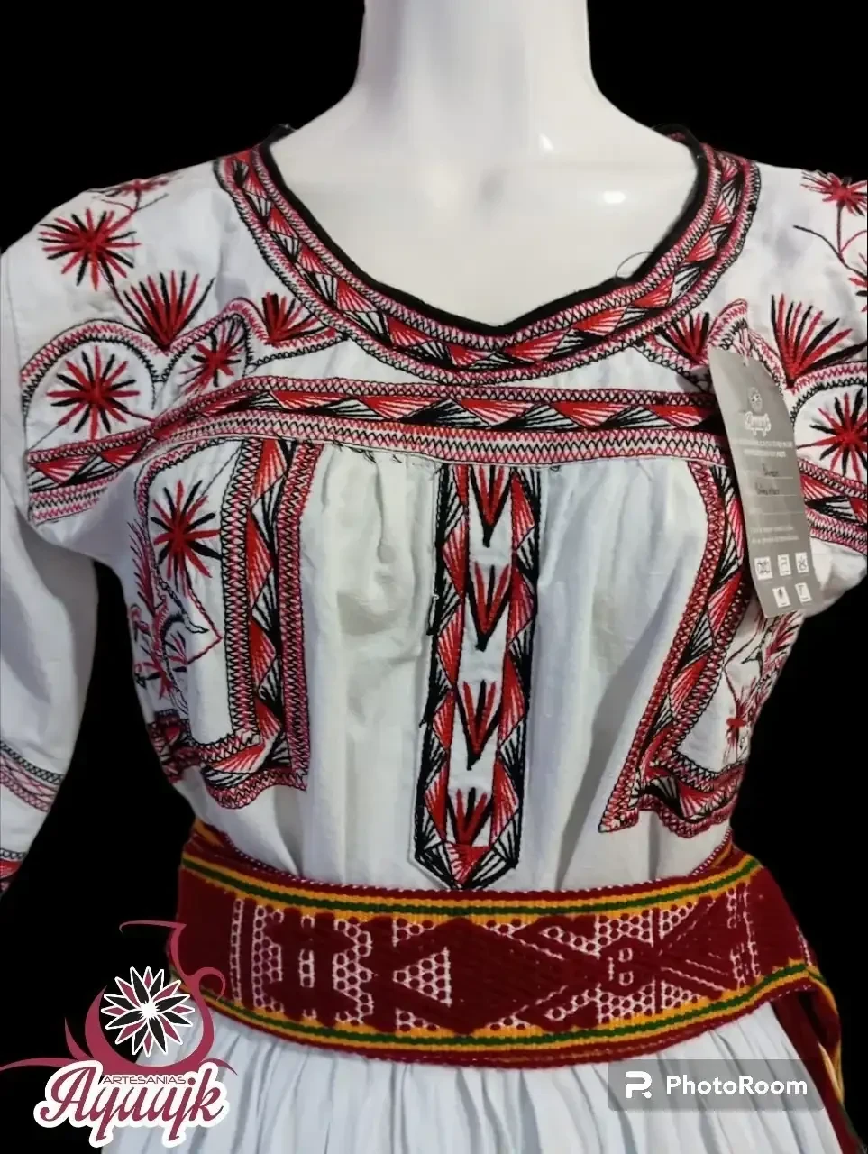 Traje típico de Tlahuitoltepec 3 3