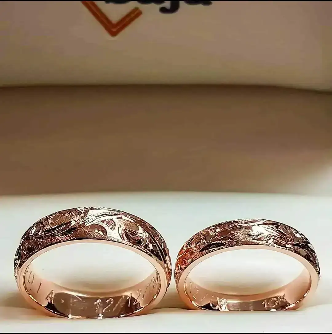 Ser de argollas labradas