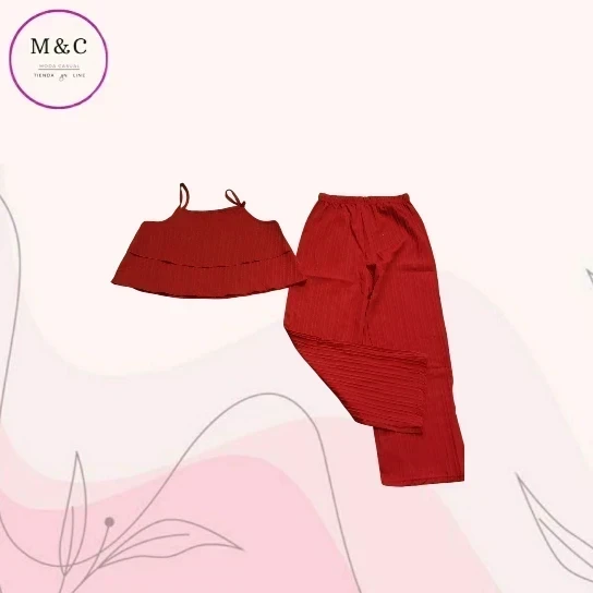 Conjunto pantalon y top