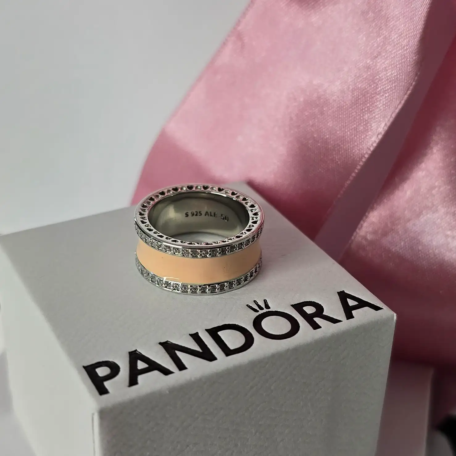 Pandora Radiant Hearts Pink Enamel Band Ring  3