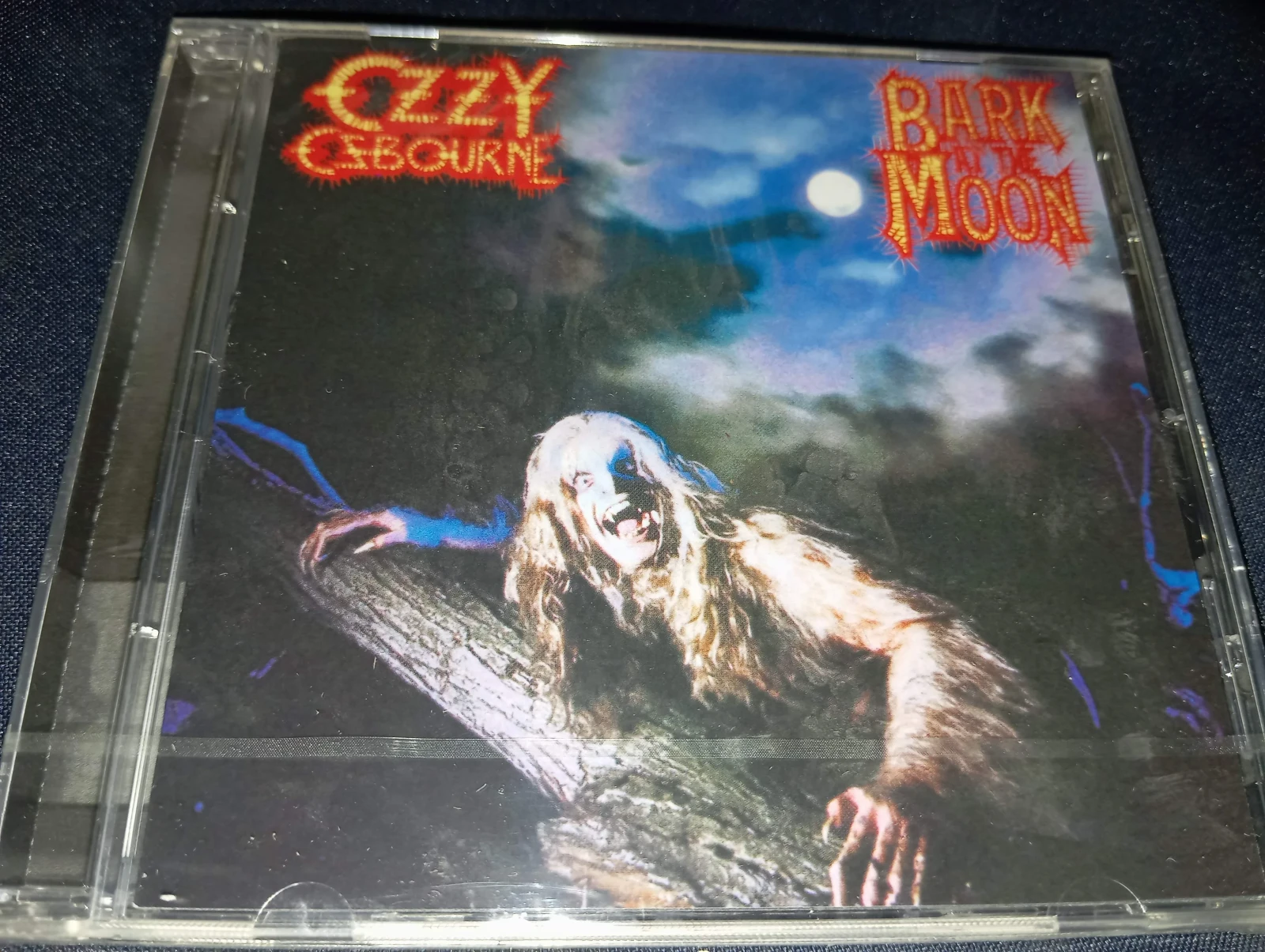 Ozzy Osbourne - Bark At The Moon (U.S.)