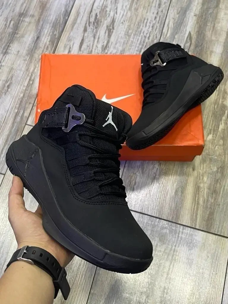 Tenis Botin Jordan Full negro Unisex