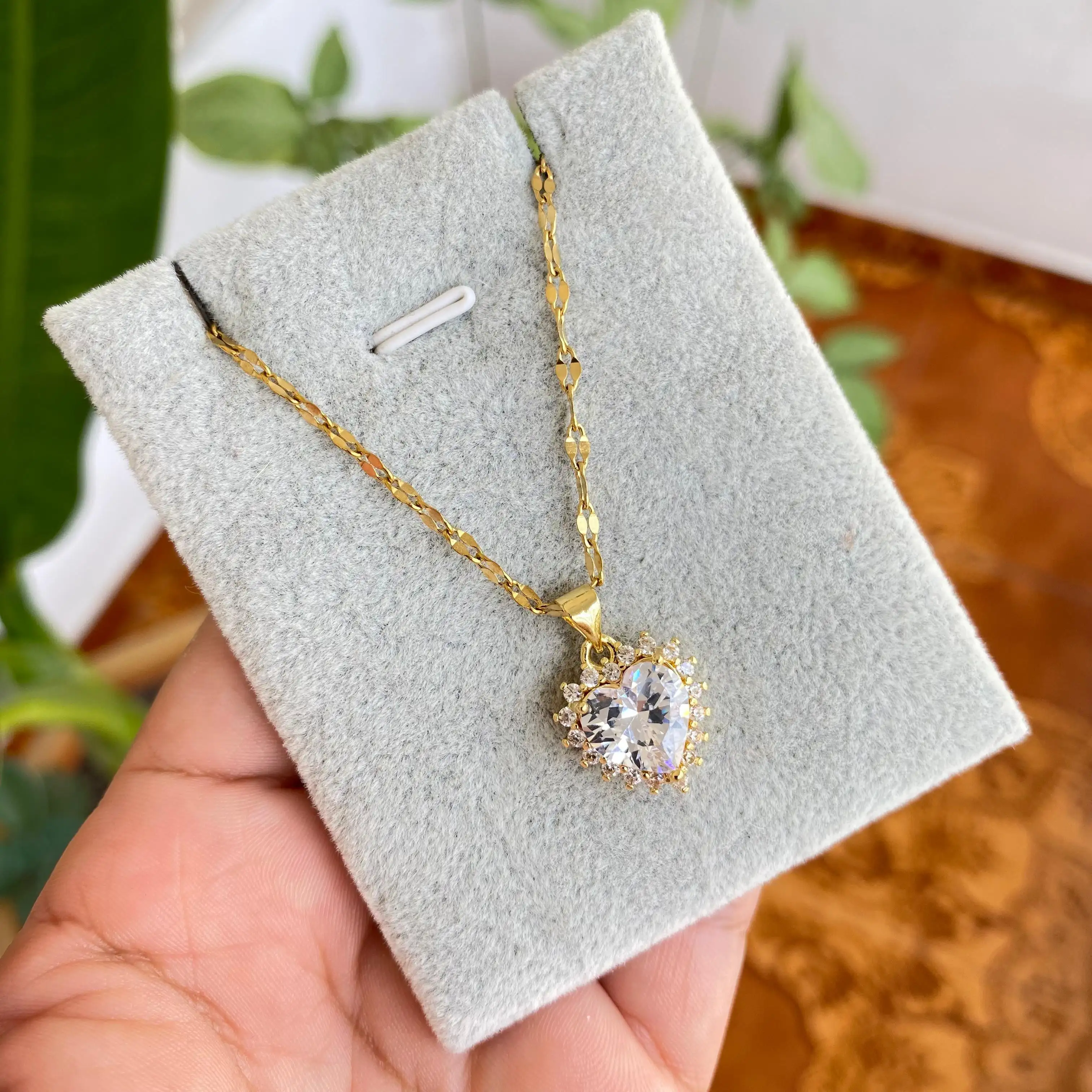 Cadena Y Dije En Acero Con Piedra Circon De Corazon Blanco 2