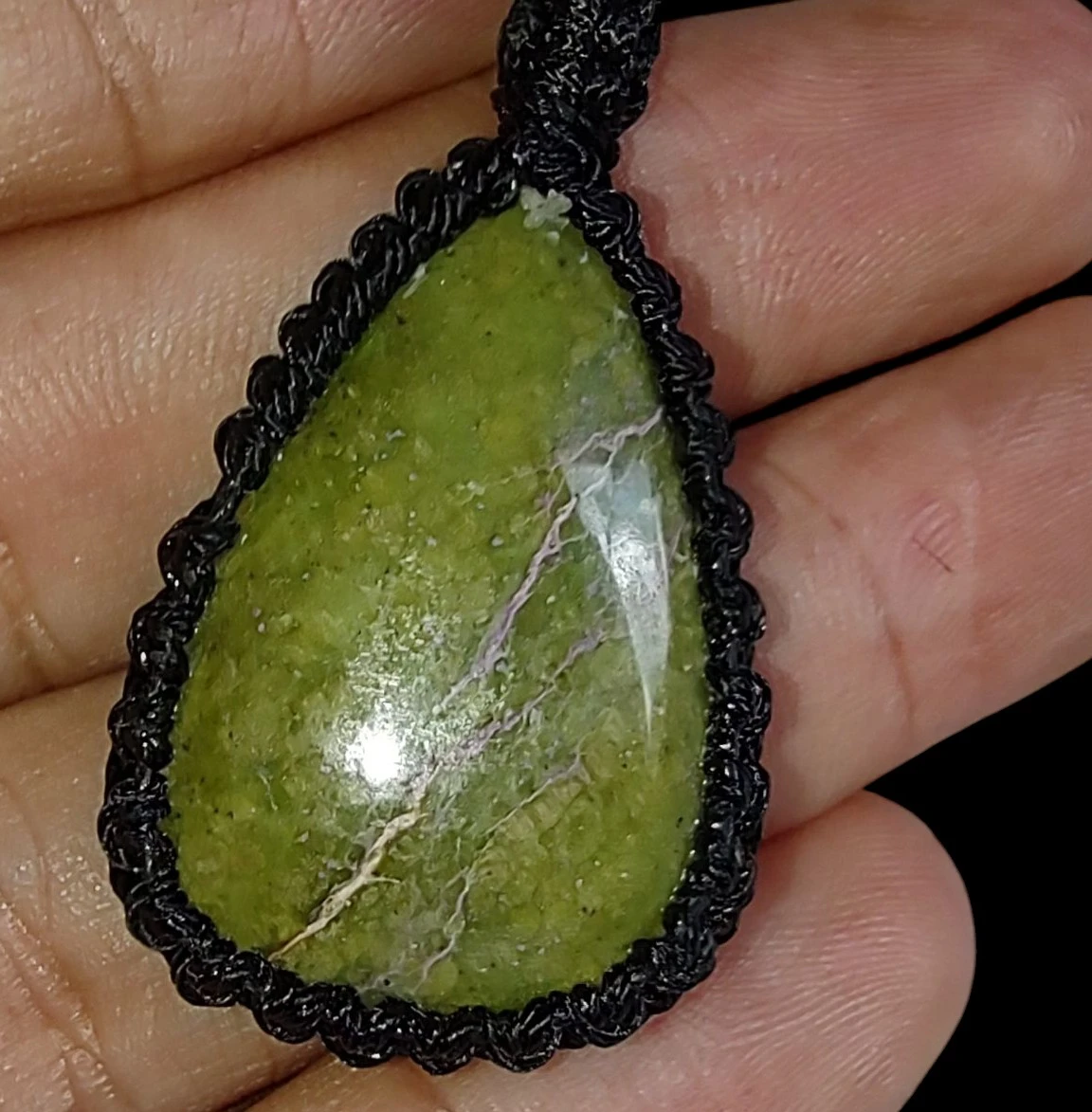 Colgante tejido de estiquicita genuina