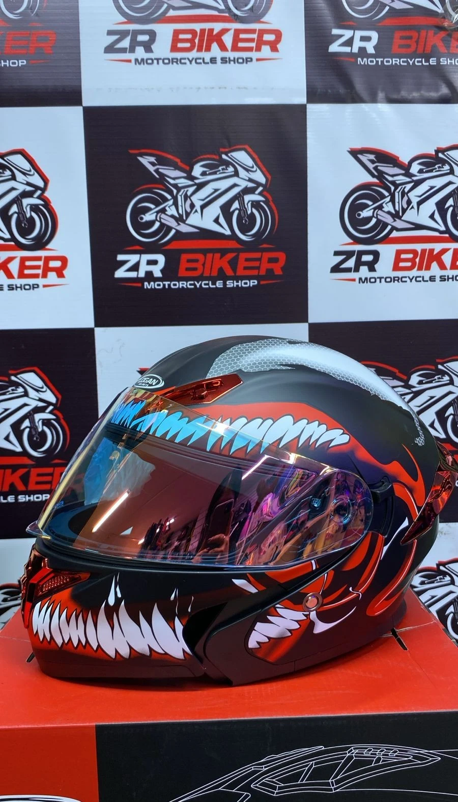CASCO LOGAN ABATIBLE DRAGÓN 