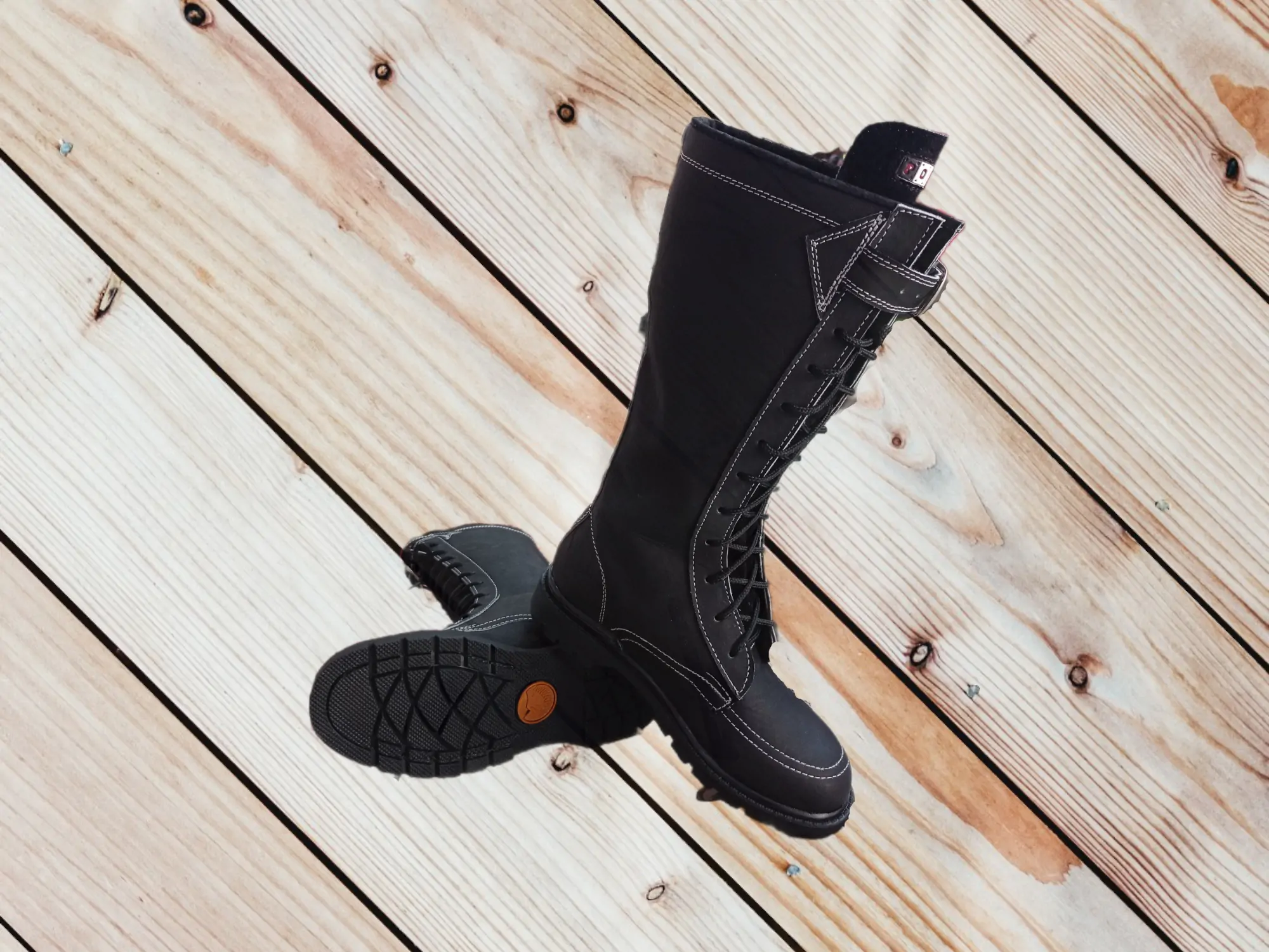 Botas de piel, color negro  3