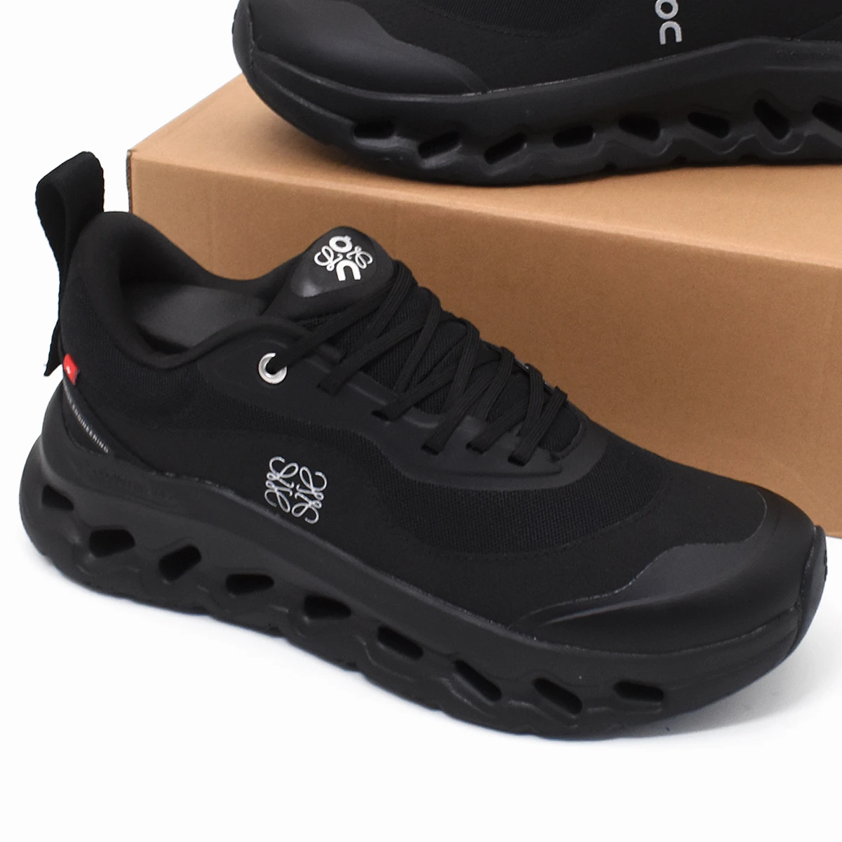 Tenis On Cloud LOWE 5
