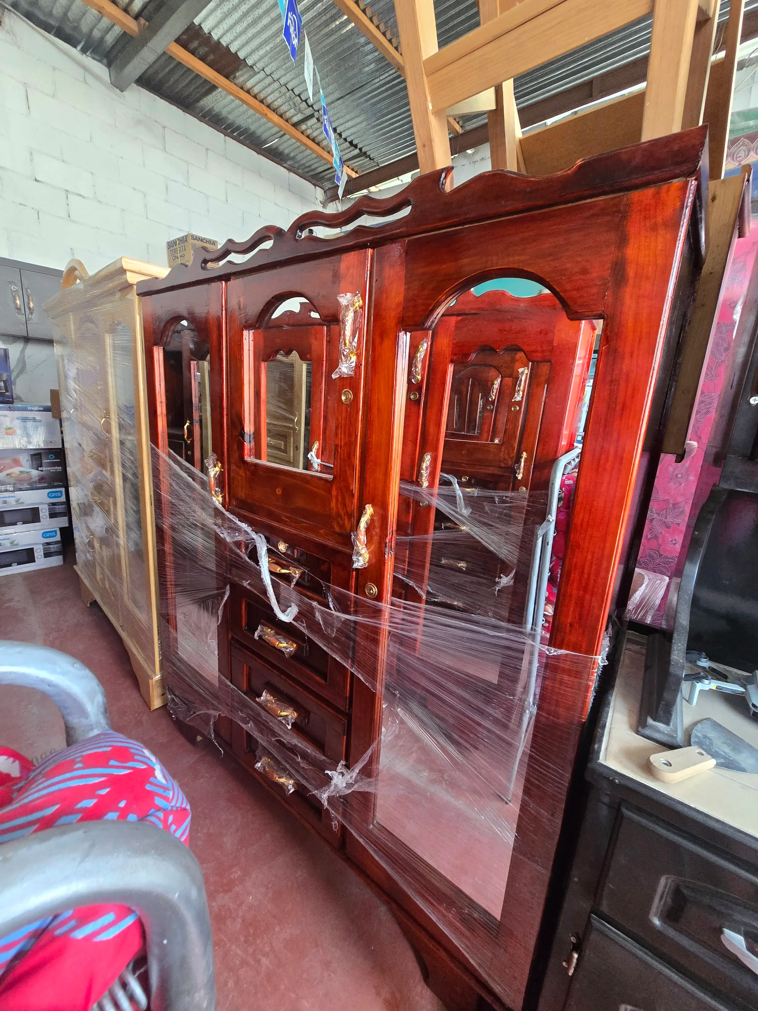 Ropero Madera