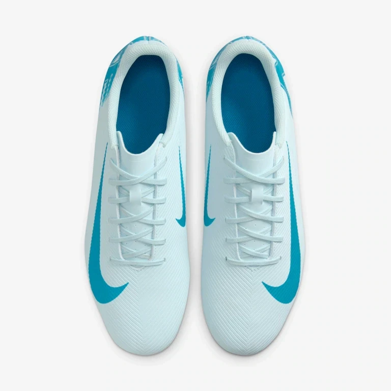 CHUTEIRA NIKE CAMPO MASC VAPOR 16 CLUB 3