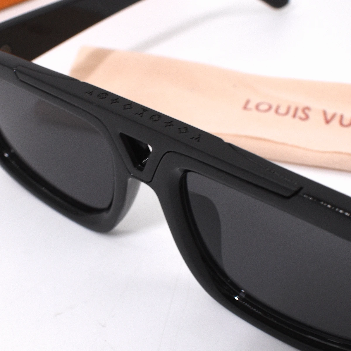 Gafas de sol Louis Vuitton Evidence Sport Negro  4