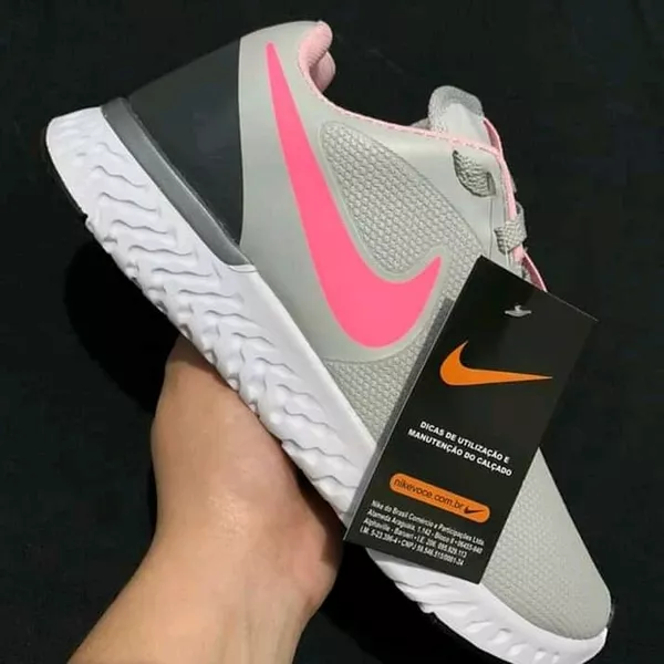 Nike  2