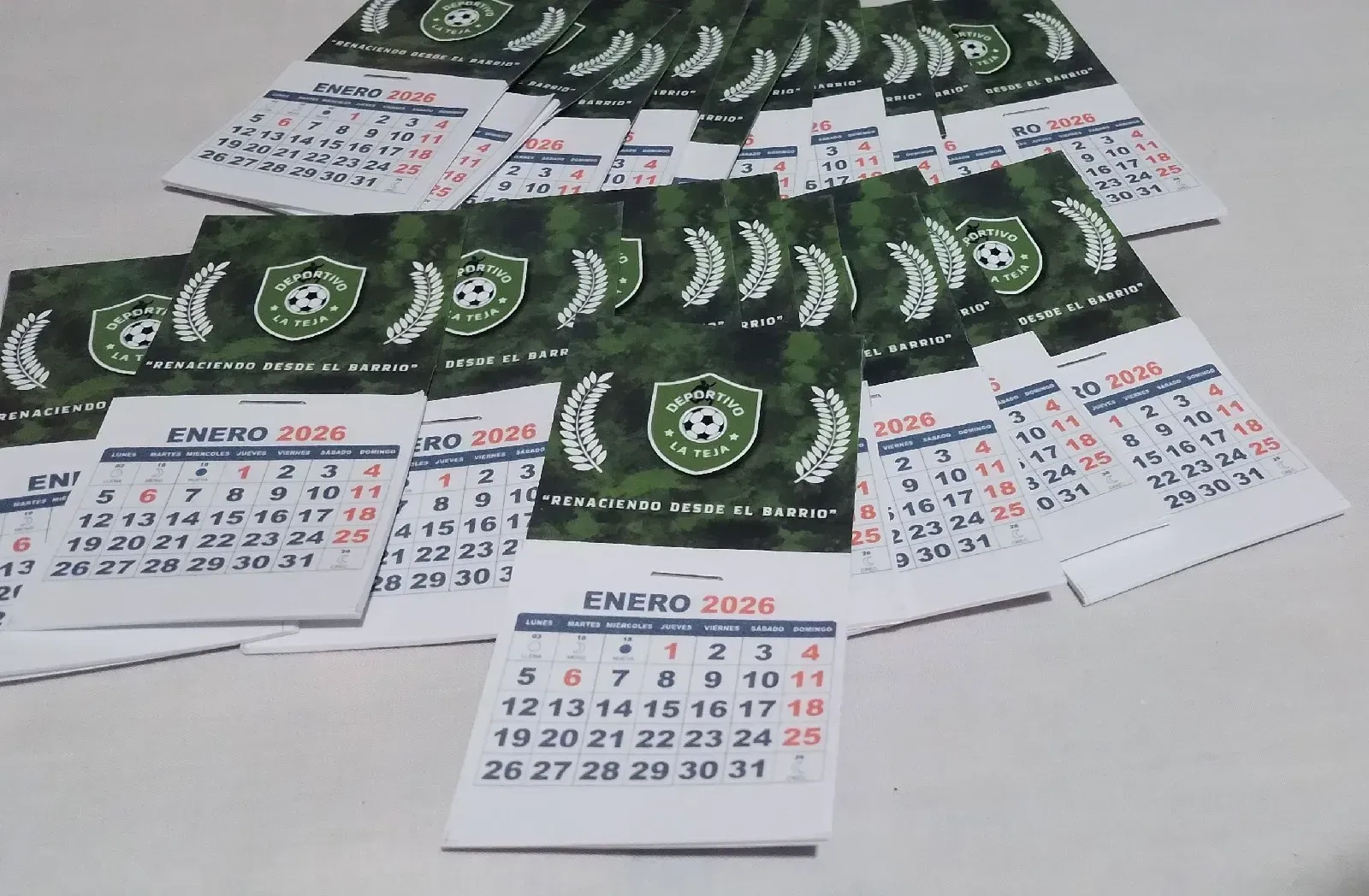 Calendario imán con libreta pack por 50 unidades  3