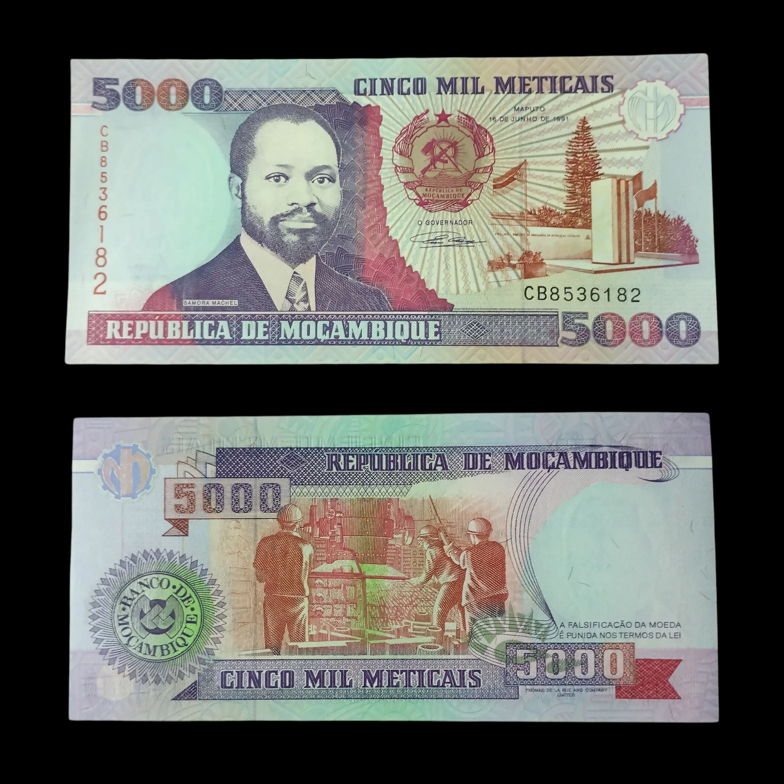 • Mozambique 5000 meticais UNC