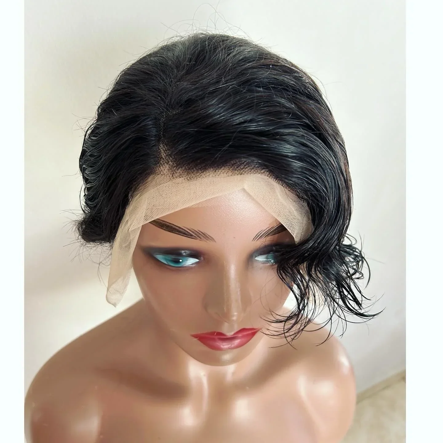 Peluca corta de corte Pixie Bob con encaje frontal, cabello brasileño, sin pegamento 5