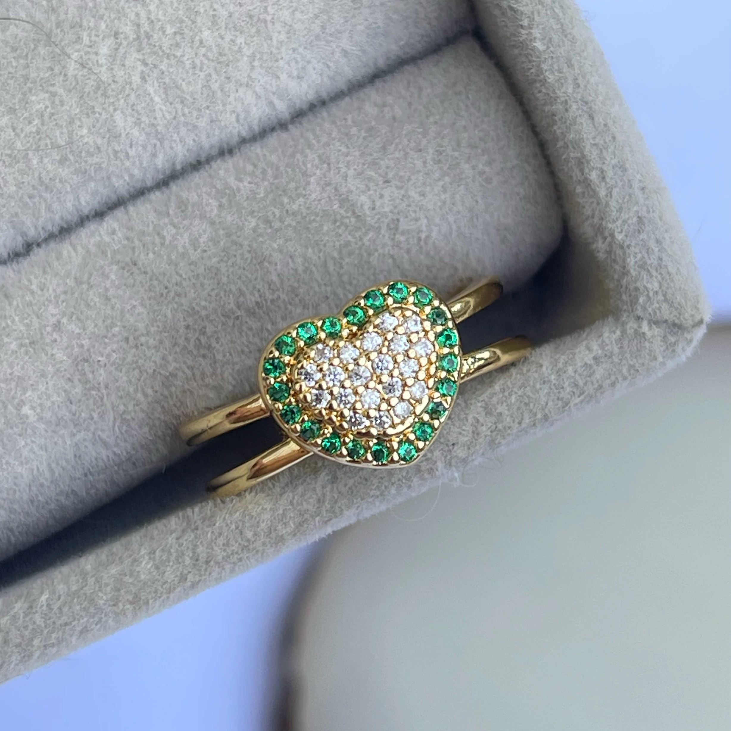 ANILLO CORAZON CIRCONES