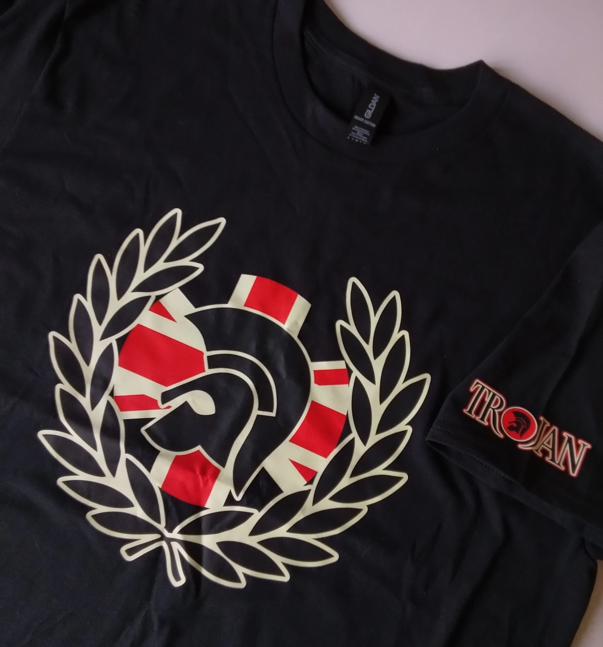 Camiseta estampada negra