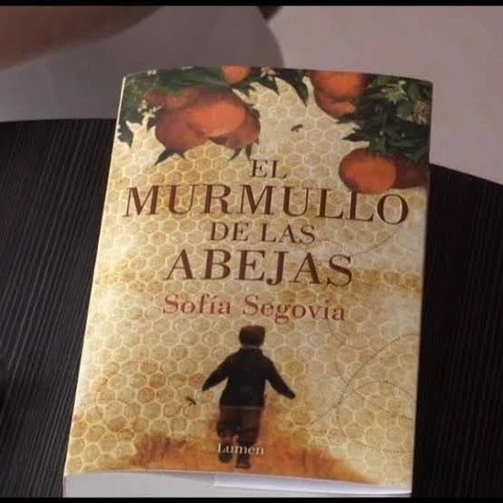 El murmullo de las abejas — Sofía Segovia