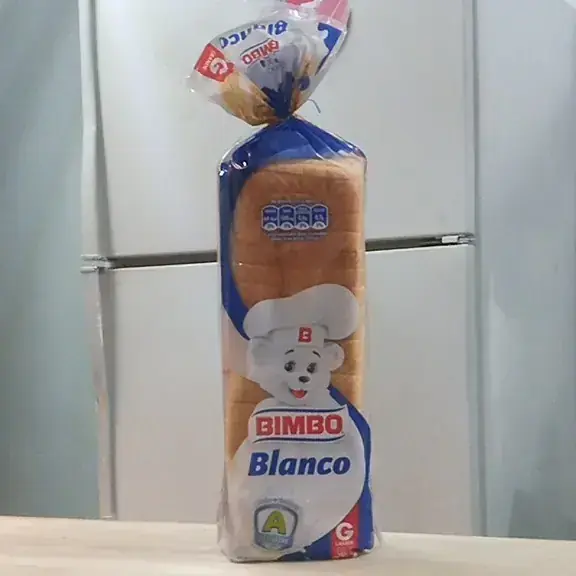 Bimbo blanco 