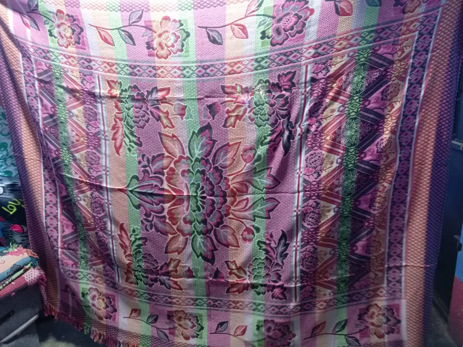 Cubrecama o chamarra de hilo 2