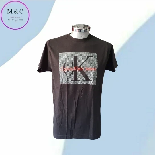 Playera Talla Mediana relieve 9