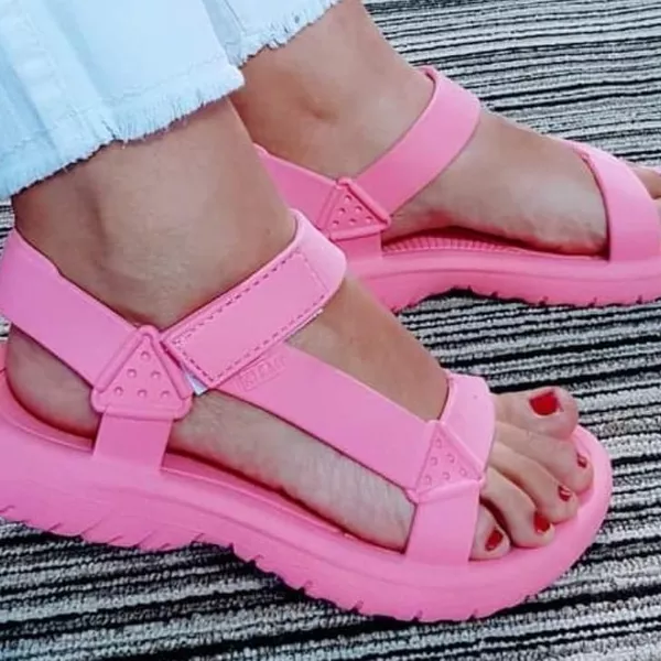 Sandalias inyectada 3