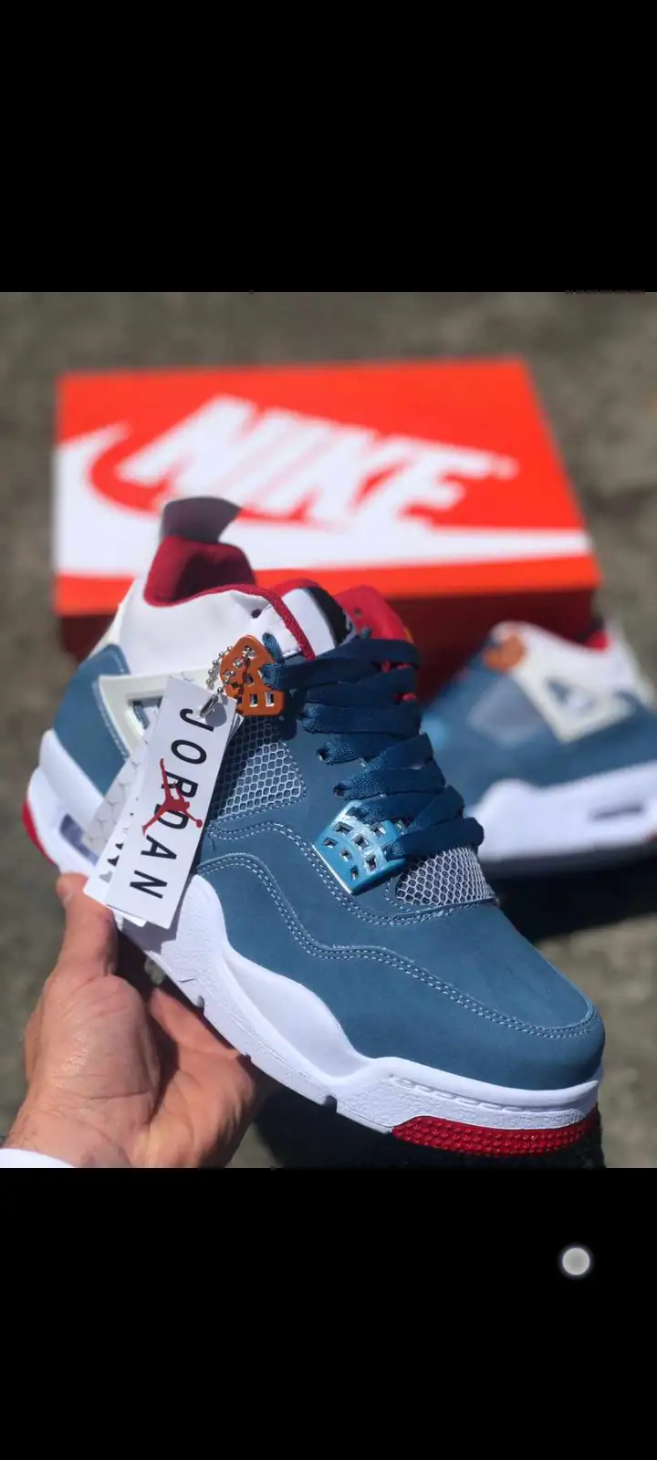 Jordan retro 4