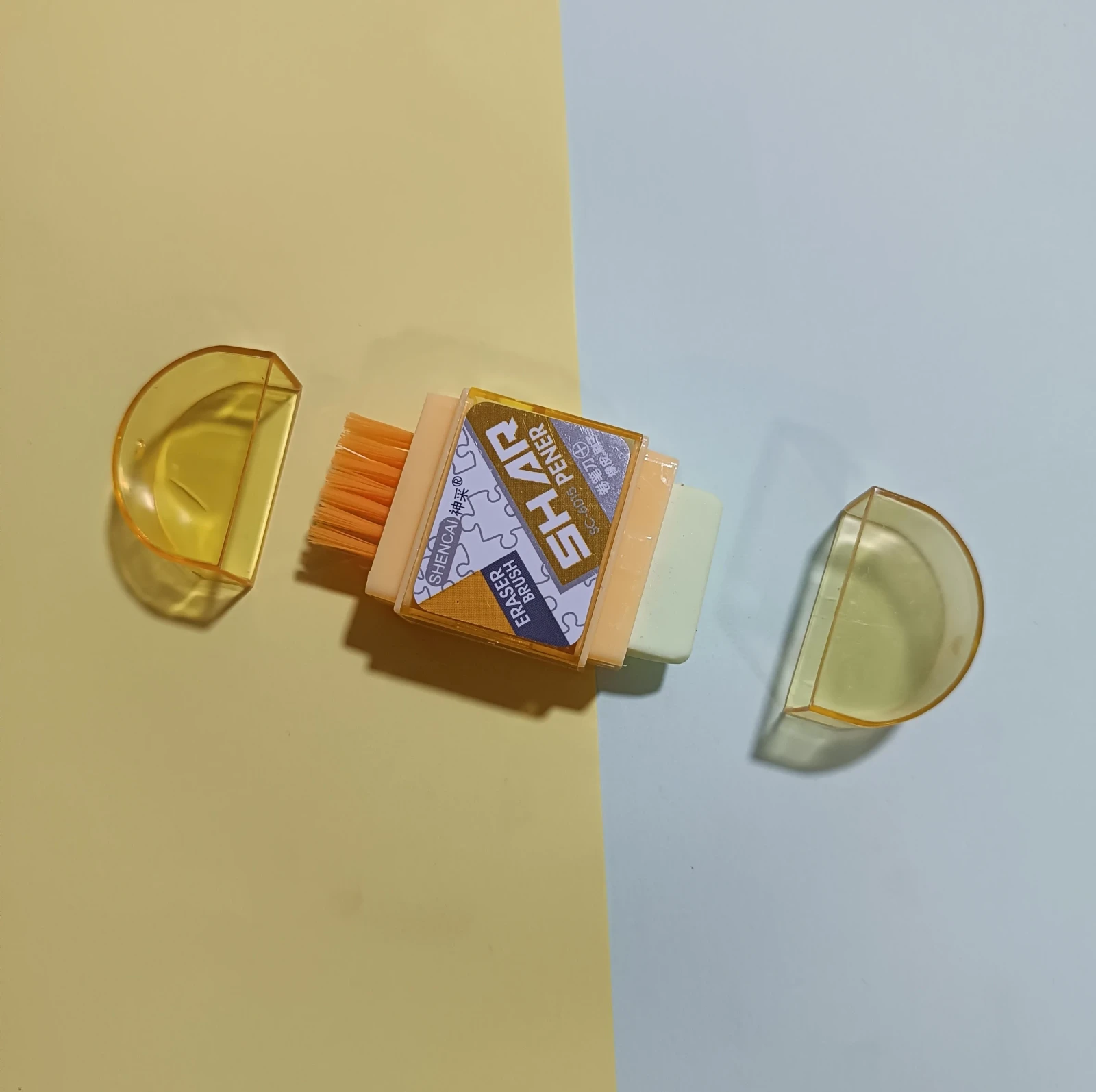 SACAPUNTA + ESCOBILLA + BORRADOR  3