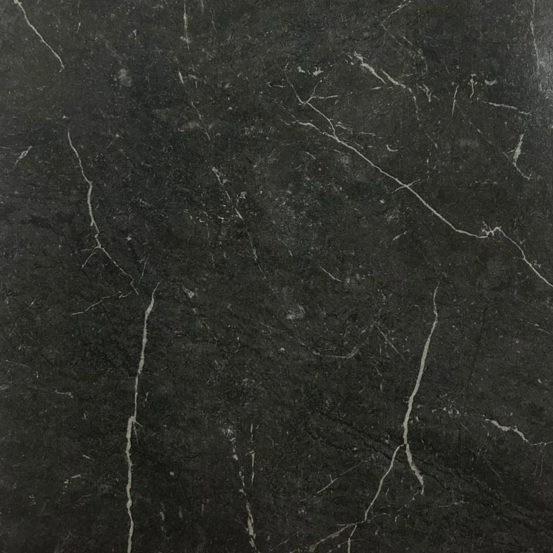Nantes negro $ 11600 mt2
