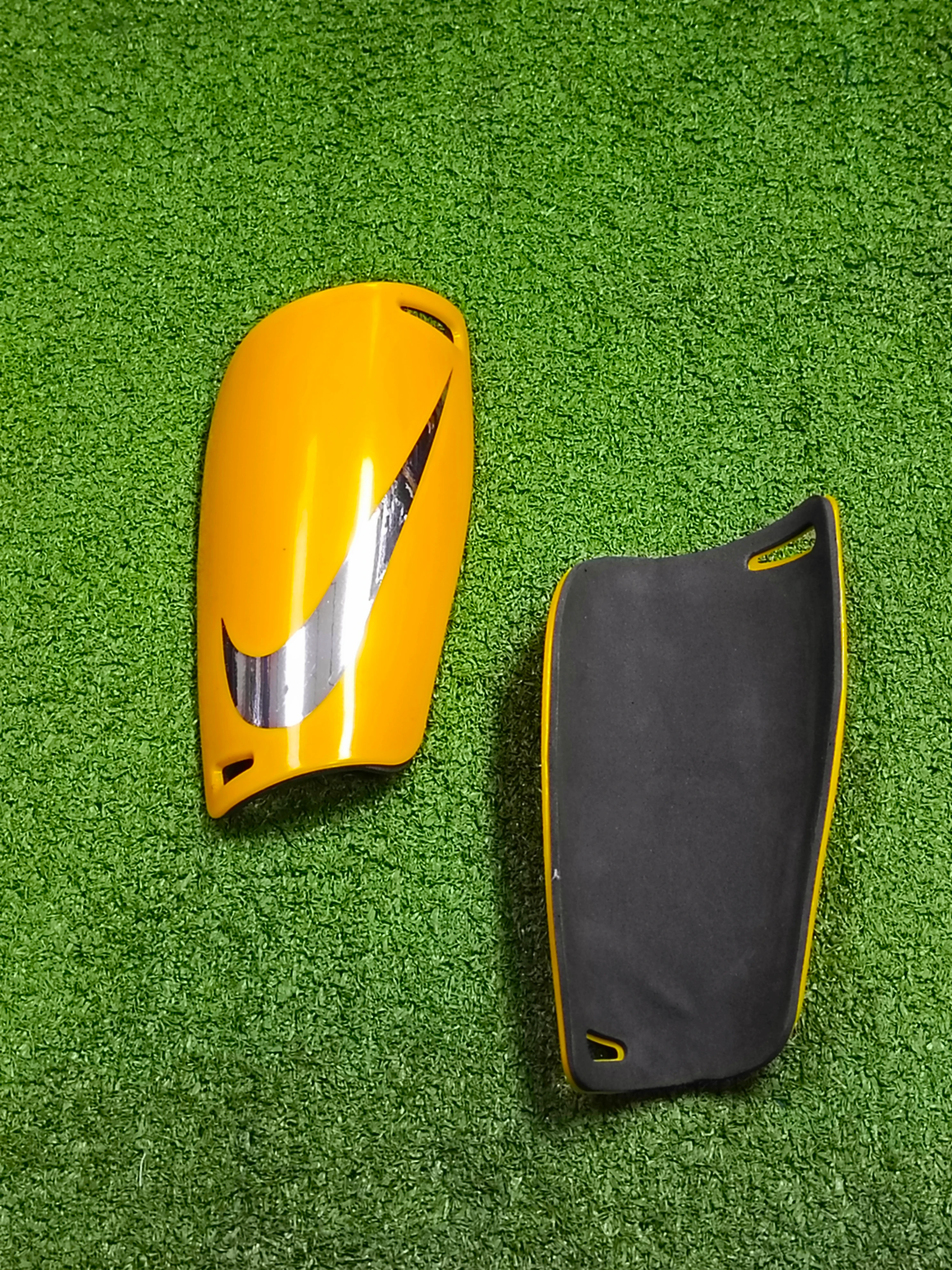 CANILLLERAS NIKE  2