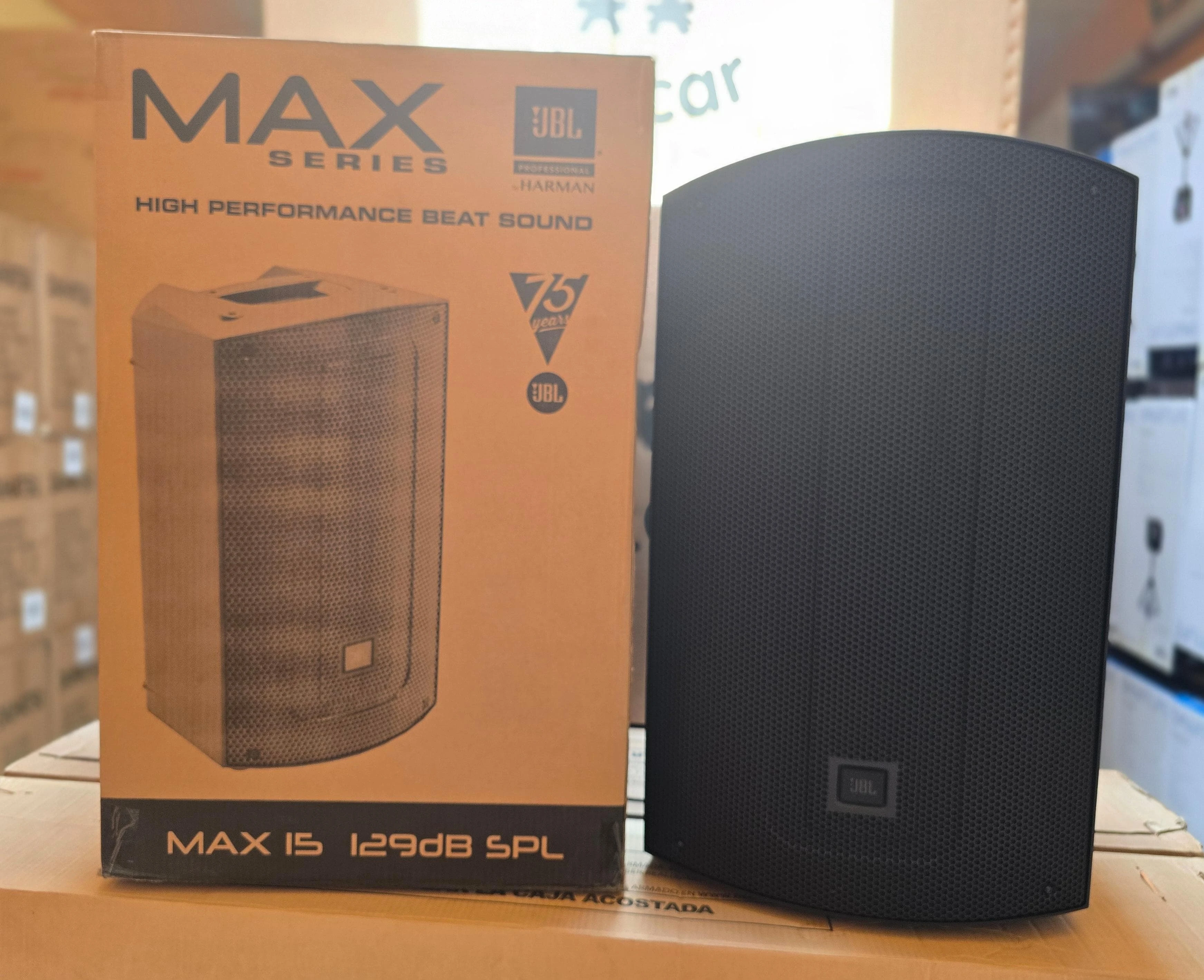 PARLANTE JBL MAX 15 NEGRO 15" PROFESIONAL