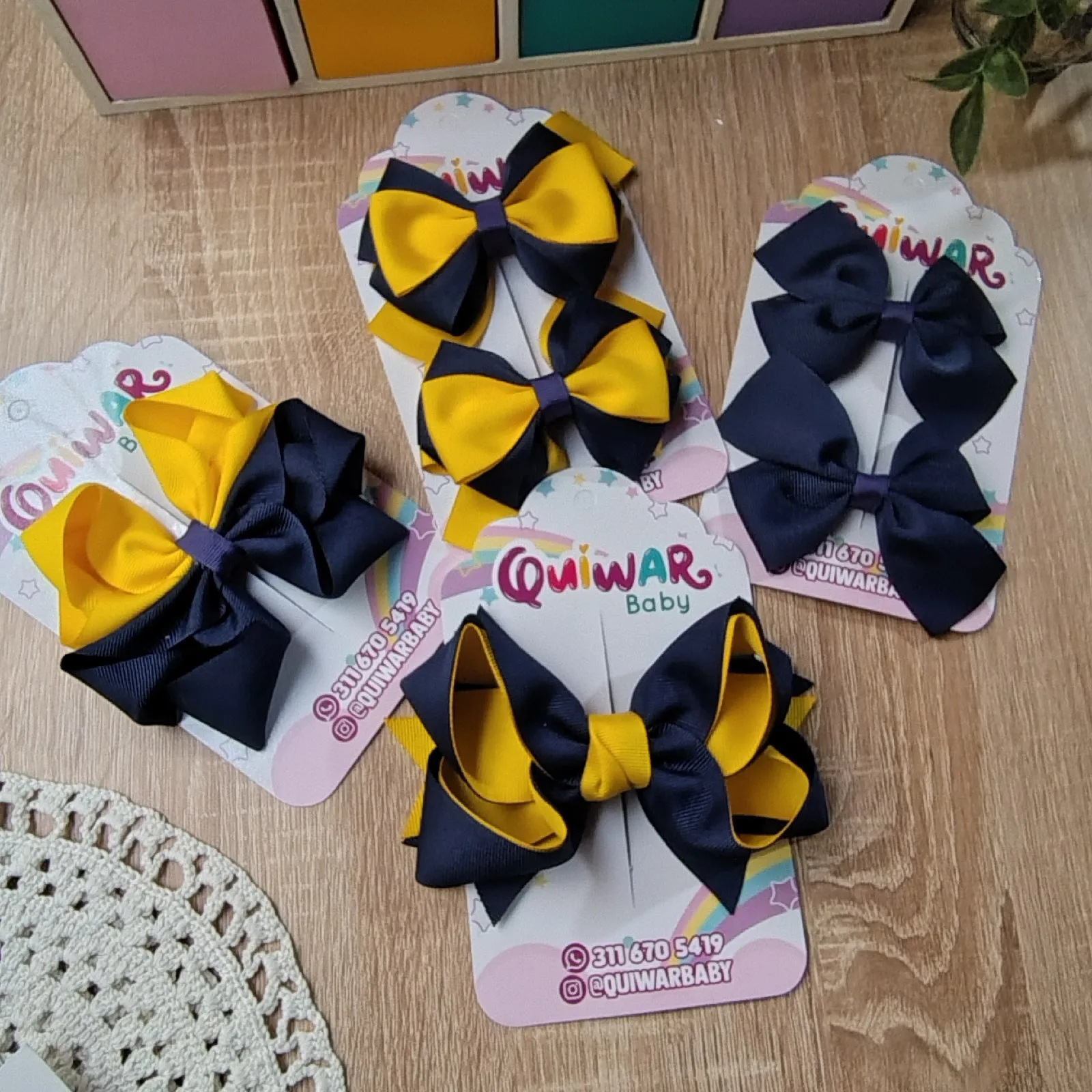 Set Escolar Amarillo y Azul Turquí