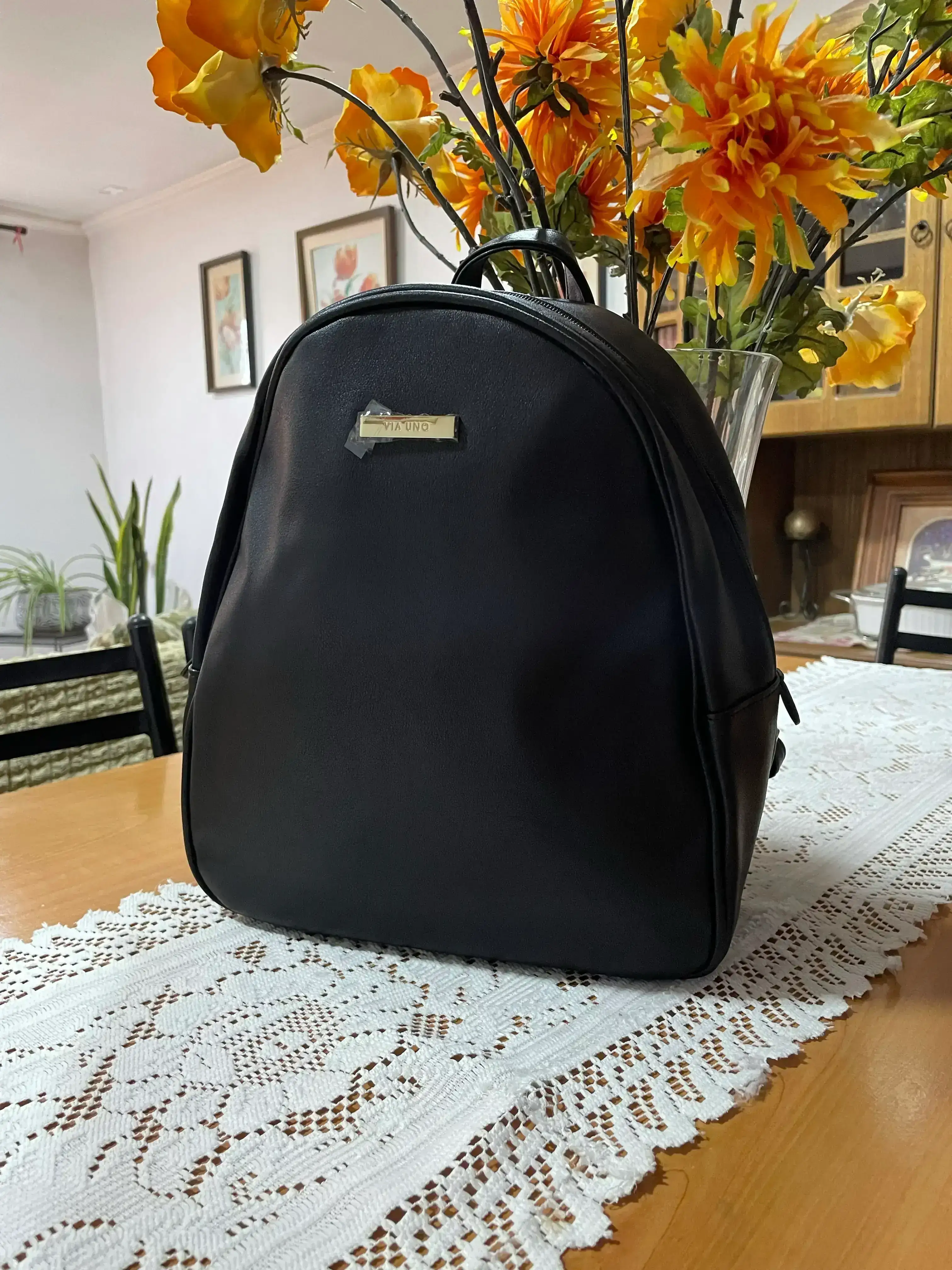 Mochila negra via uno  2