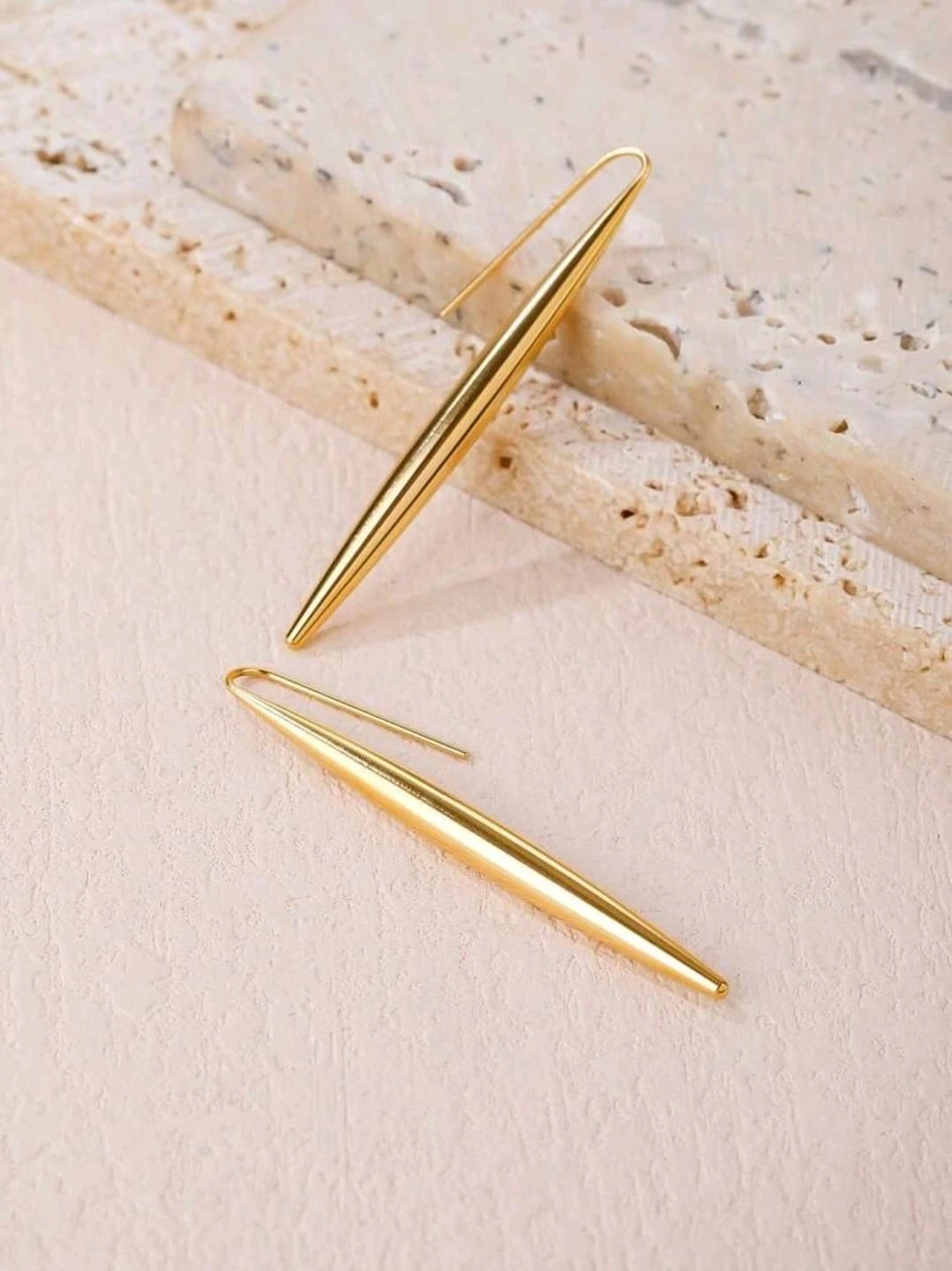 Aretes minimalista de acero inoxidable  2