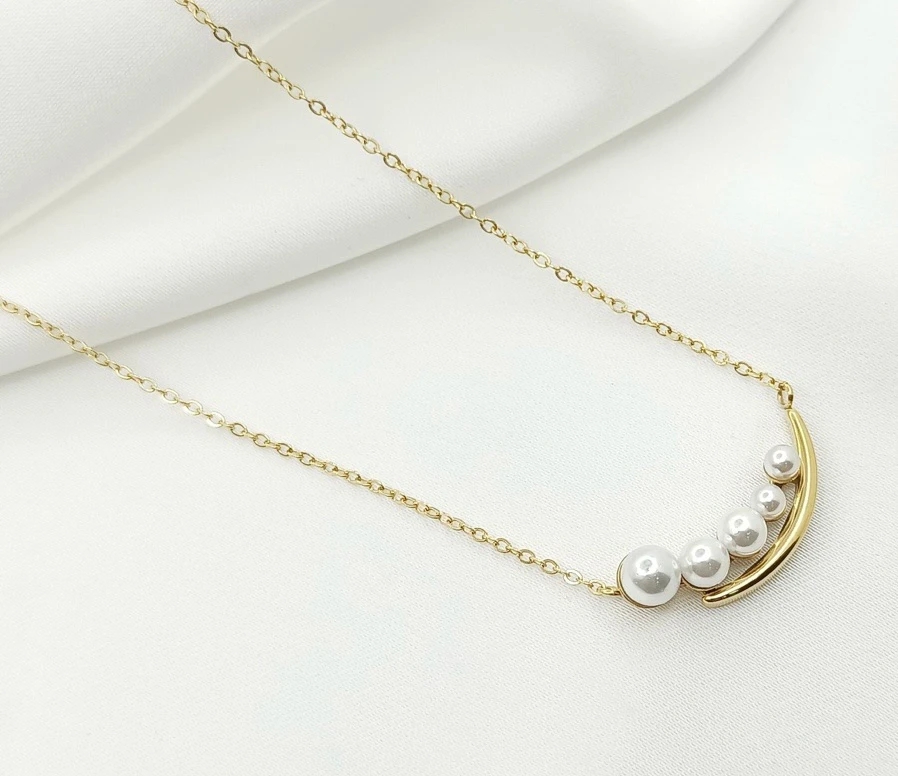 Collar "Arco de Perlas"