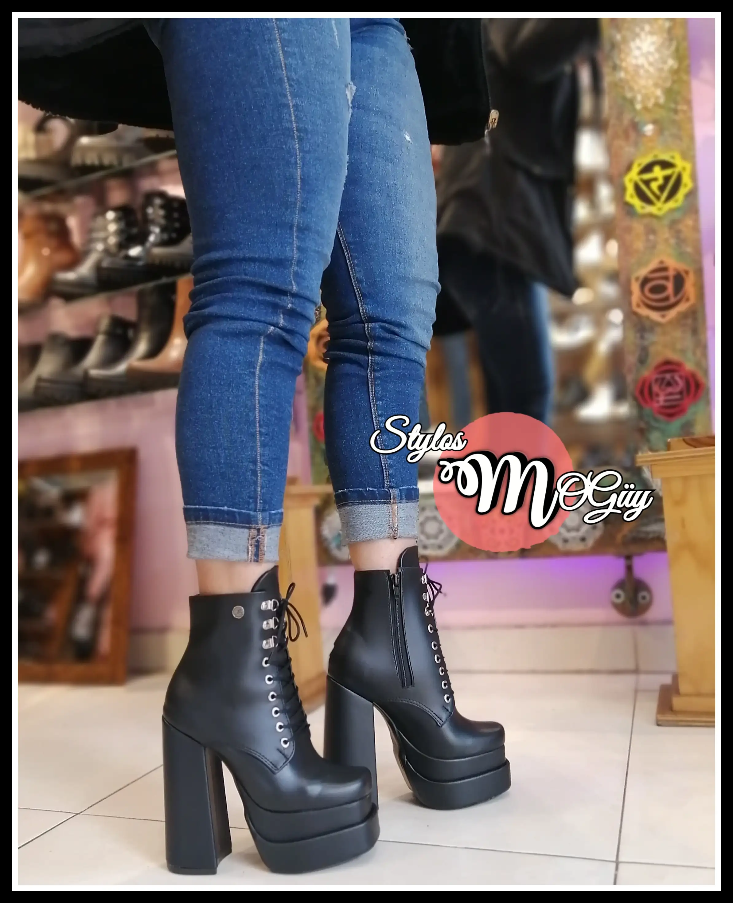 Botín bratz cordones 