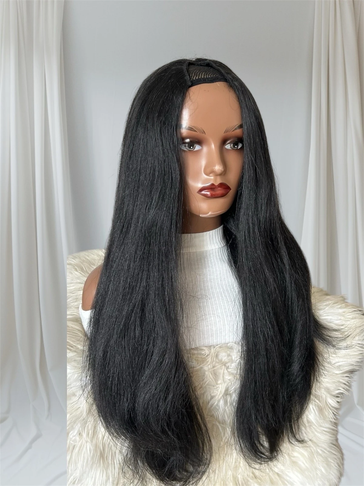 Peluca semi en V de 28" cabello yaki  2