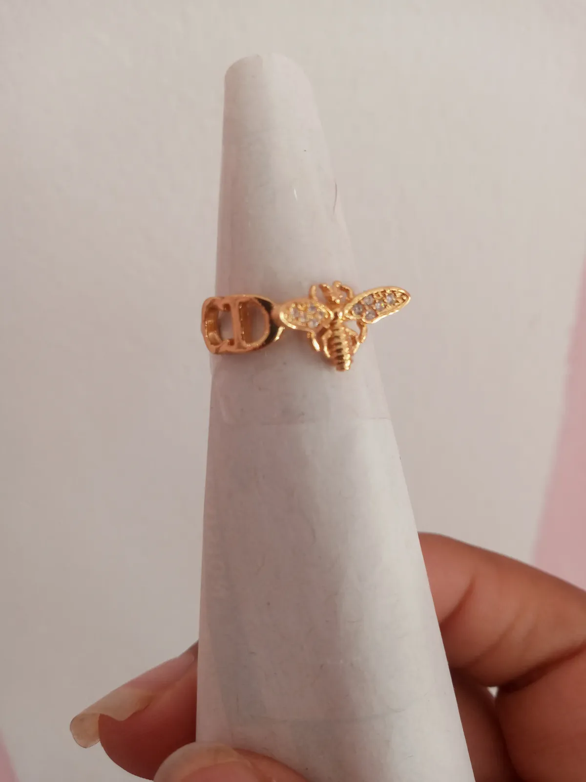 Anillo CD abejita