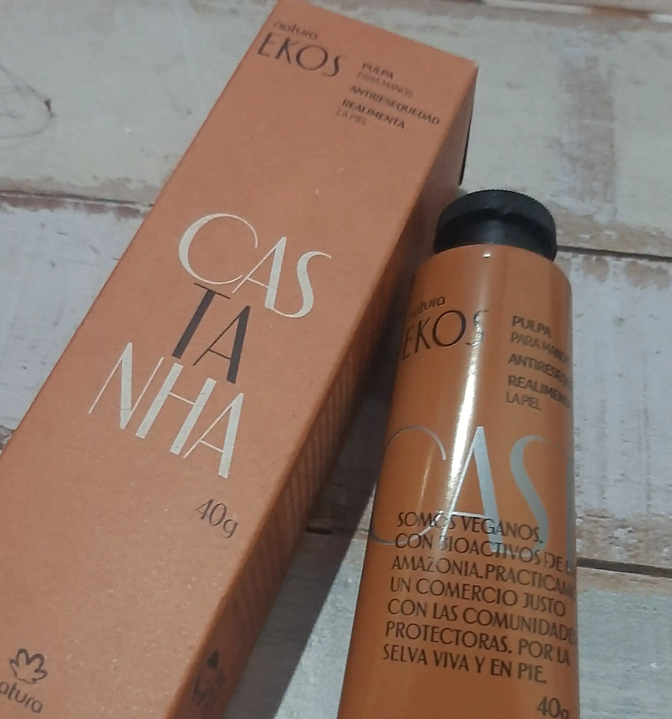 Pulpa de manos castañas 40 gr