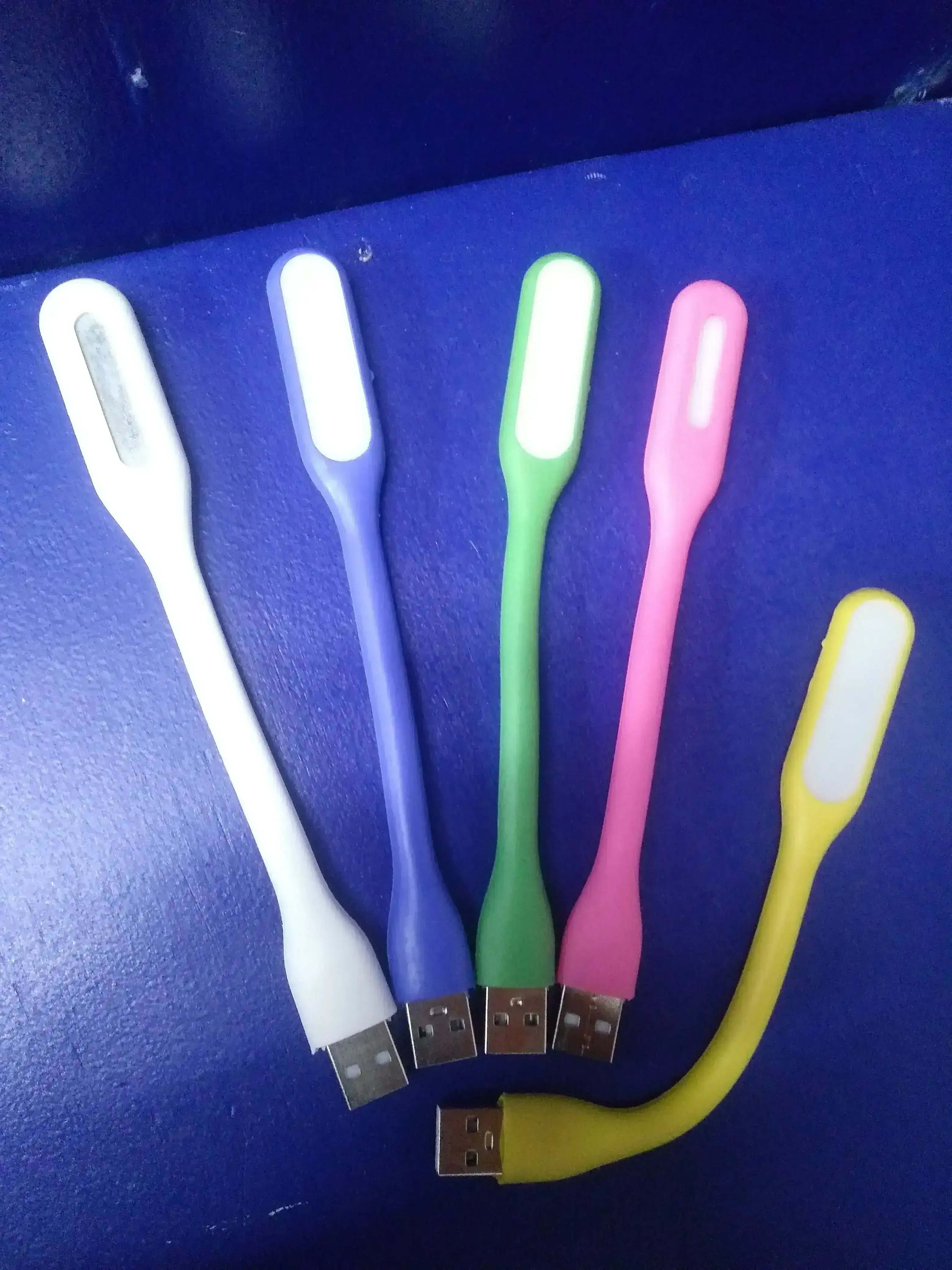 Luz led lampara notebook, portatil,flexible,usb linterna