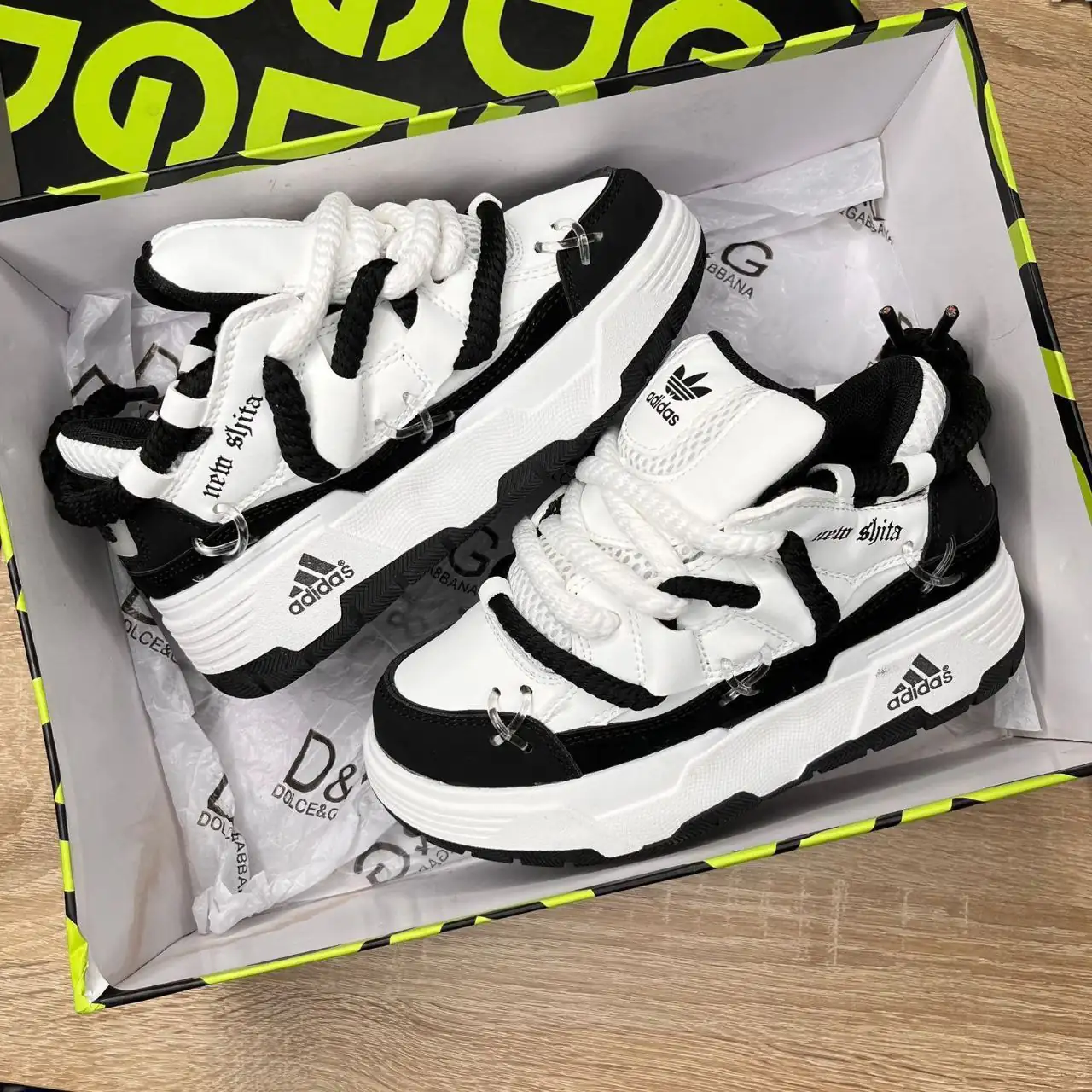 ADIDAS NEW SHITA  2