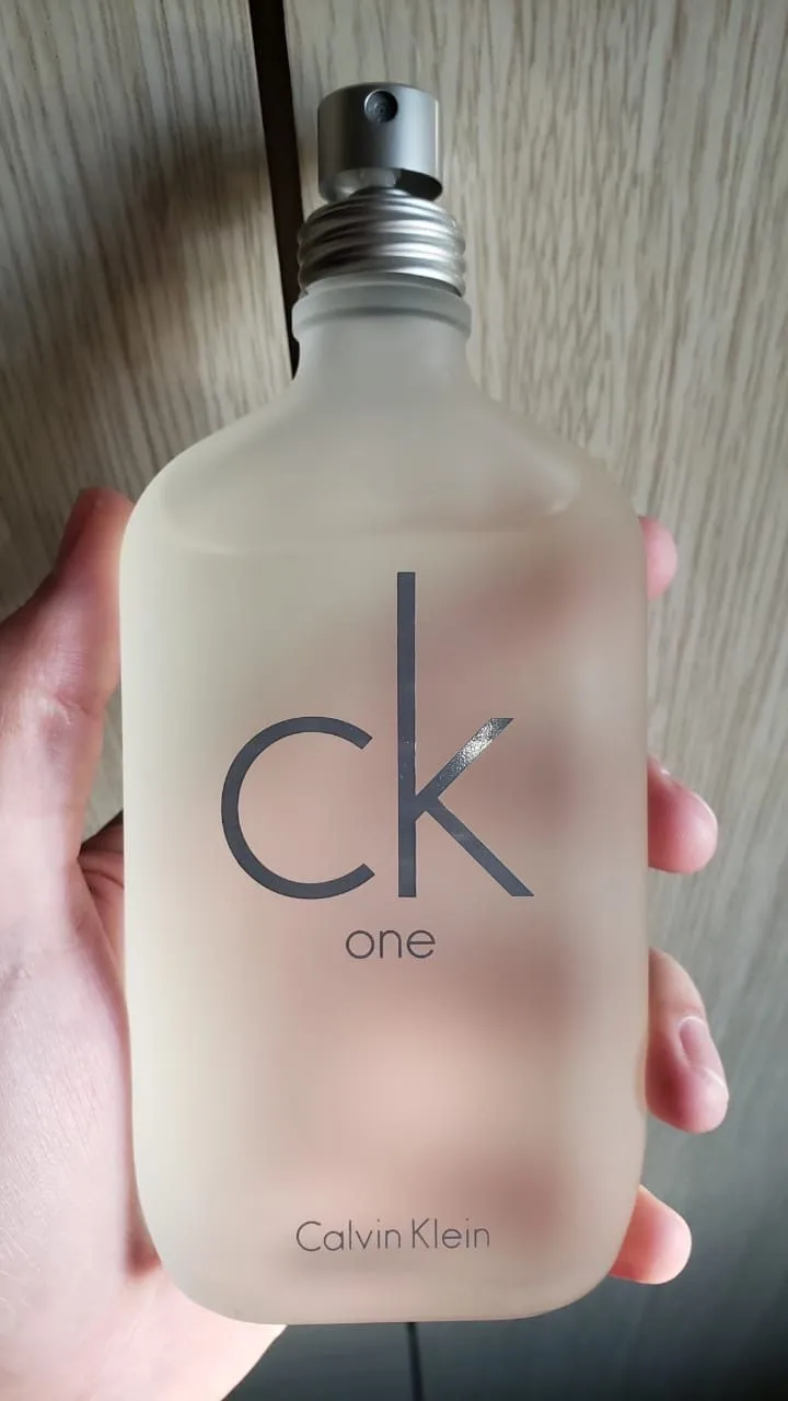 CK One – Calvin Klein 3