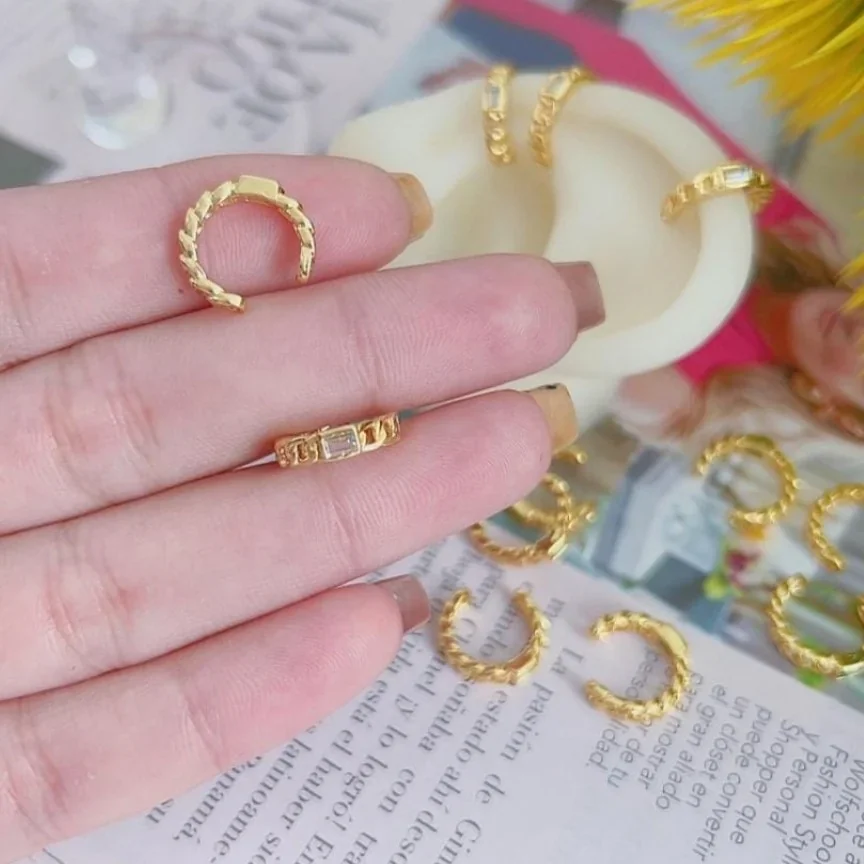 EARCUFF SUTIL 