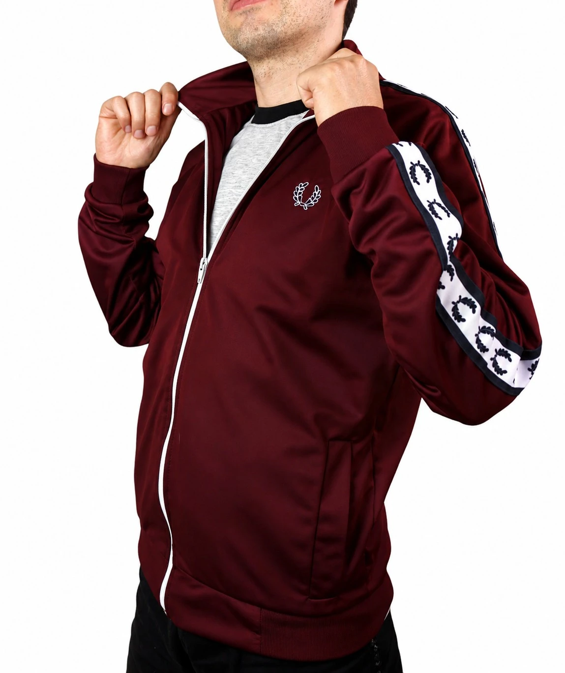 chaqueta deportova vinotinto S 