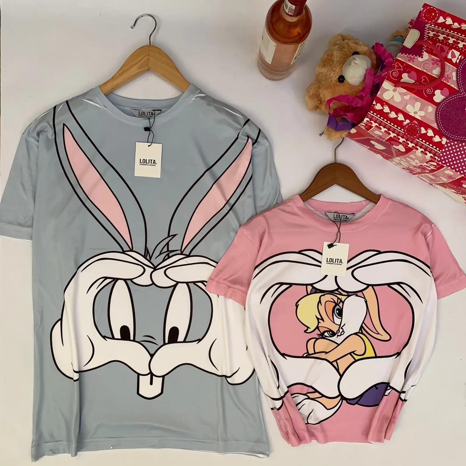 DÚO LOLA Y  BUGS CORAZÓN 