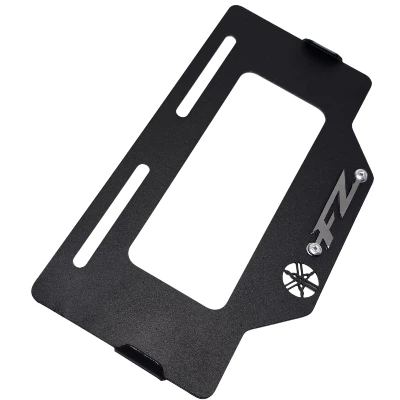 FZ 16 / FZ 150 / FZ S / FZ 2.0 / FZ 3.0 / FZ 250 / Porta placa acero negro logo 3d cromado ML
