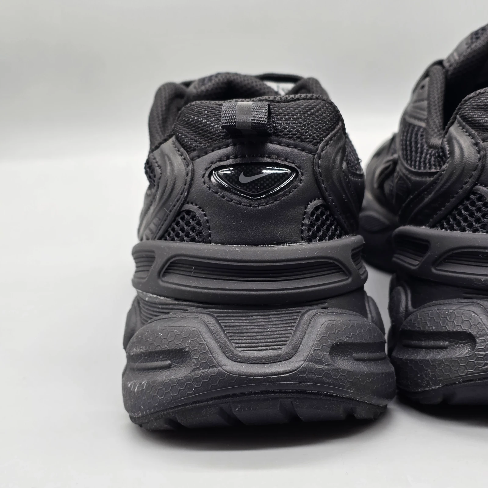 NIKE INITIATOR (RÉPLICA 1.1) 8