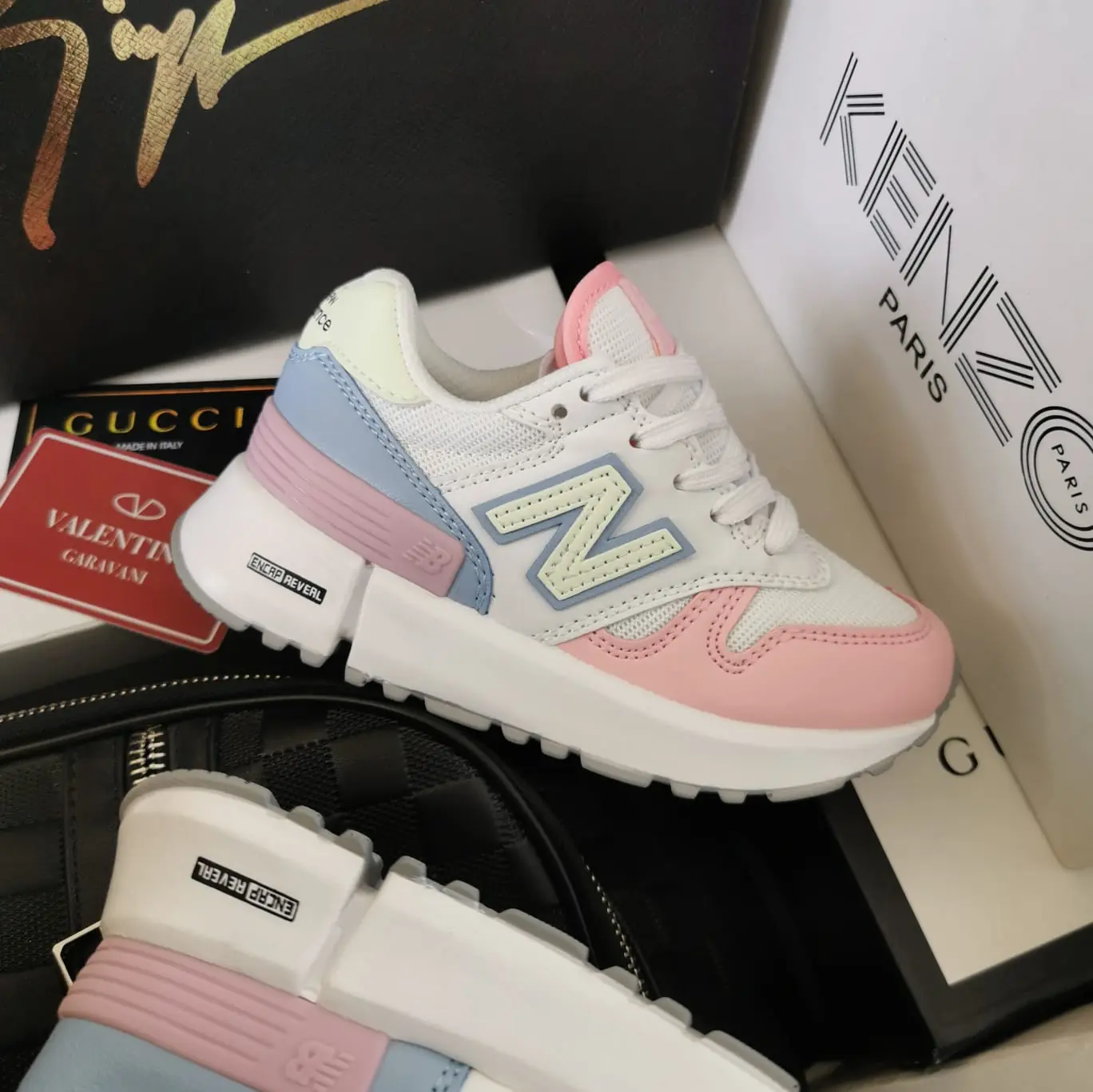NEW BALANCE NIÑOS  6